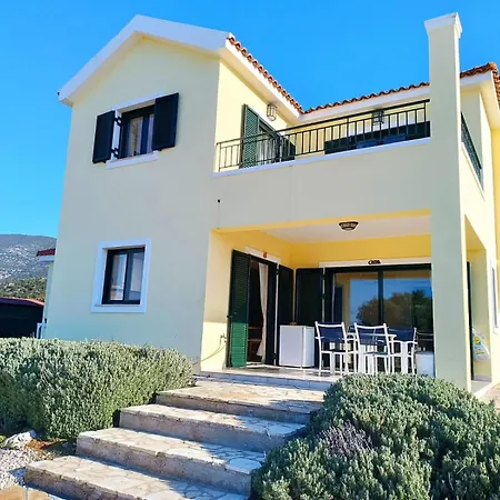 Margaux Karavados Villa *